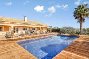 Casa de Apra by Portucasa